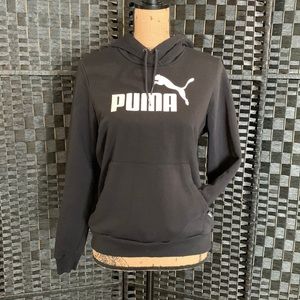 Black puma hoodie in size large